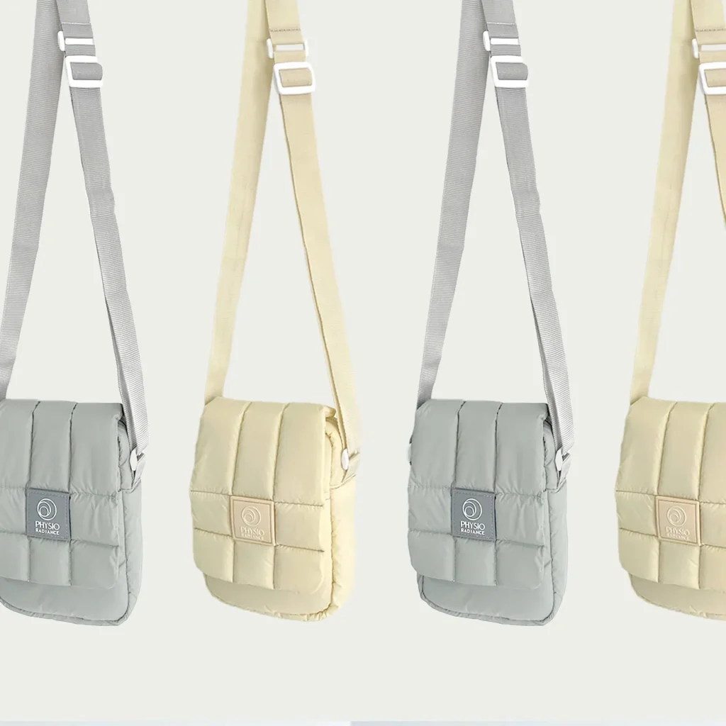 รับผลิต POLYESTER CROSSBODY BAG กระเป๋าผ้าร่ม แบบสะพายไหล่