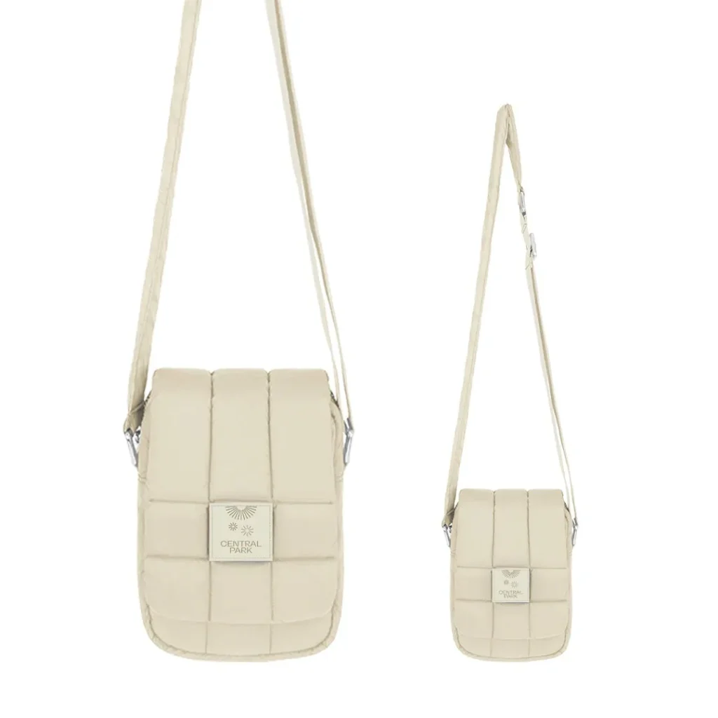 รับผลิต POLYESTER CROSSBODY BAG กระเป๋าผ้าร่ม แบบสะพายไหล่