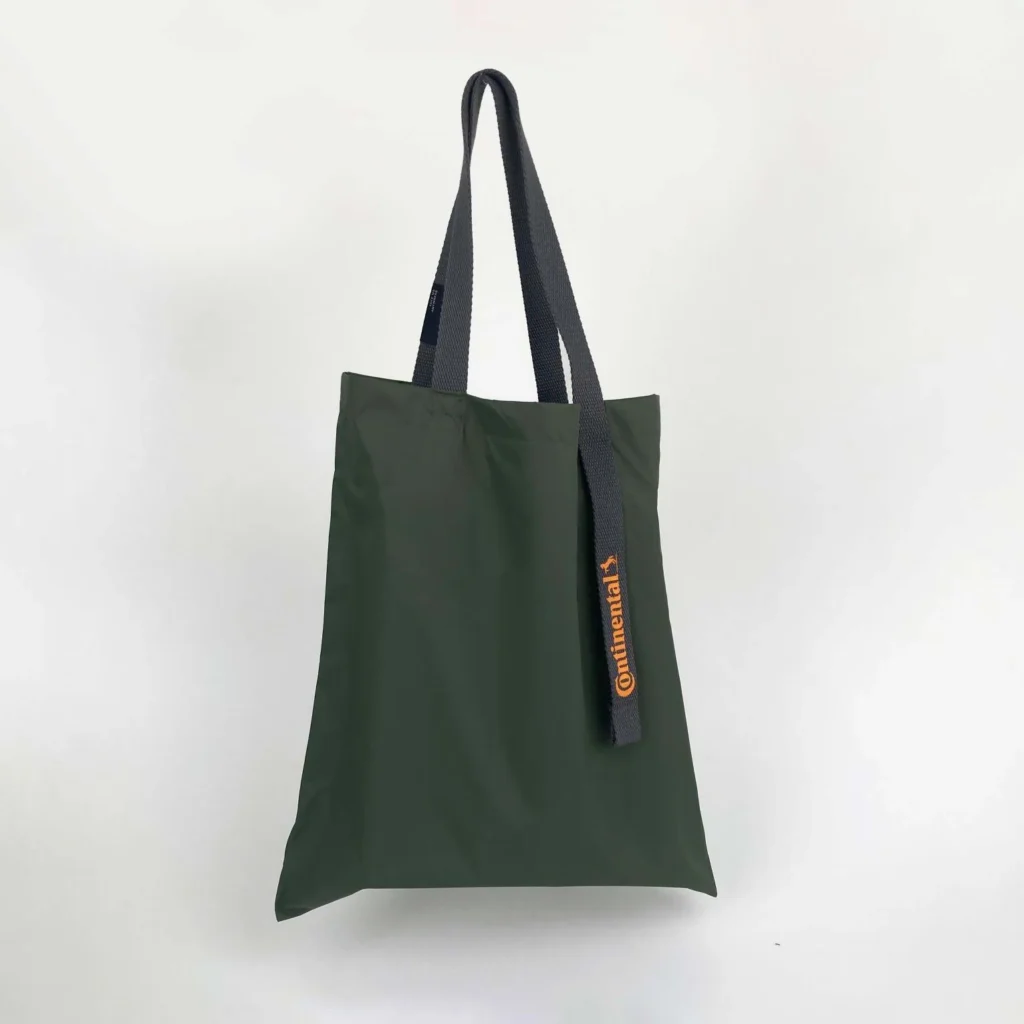 Custom polyester tote bag with logo